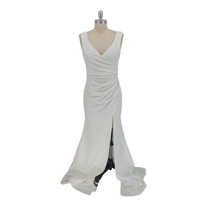 00994 Ever Pretty V Neck Ruched Long Dress White size Medium/6 wedding formal